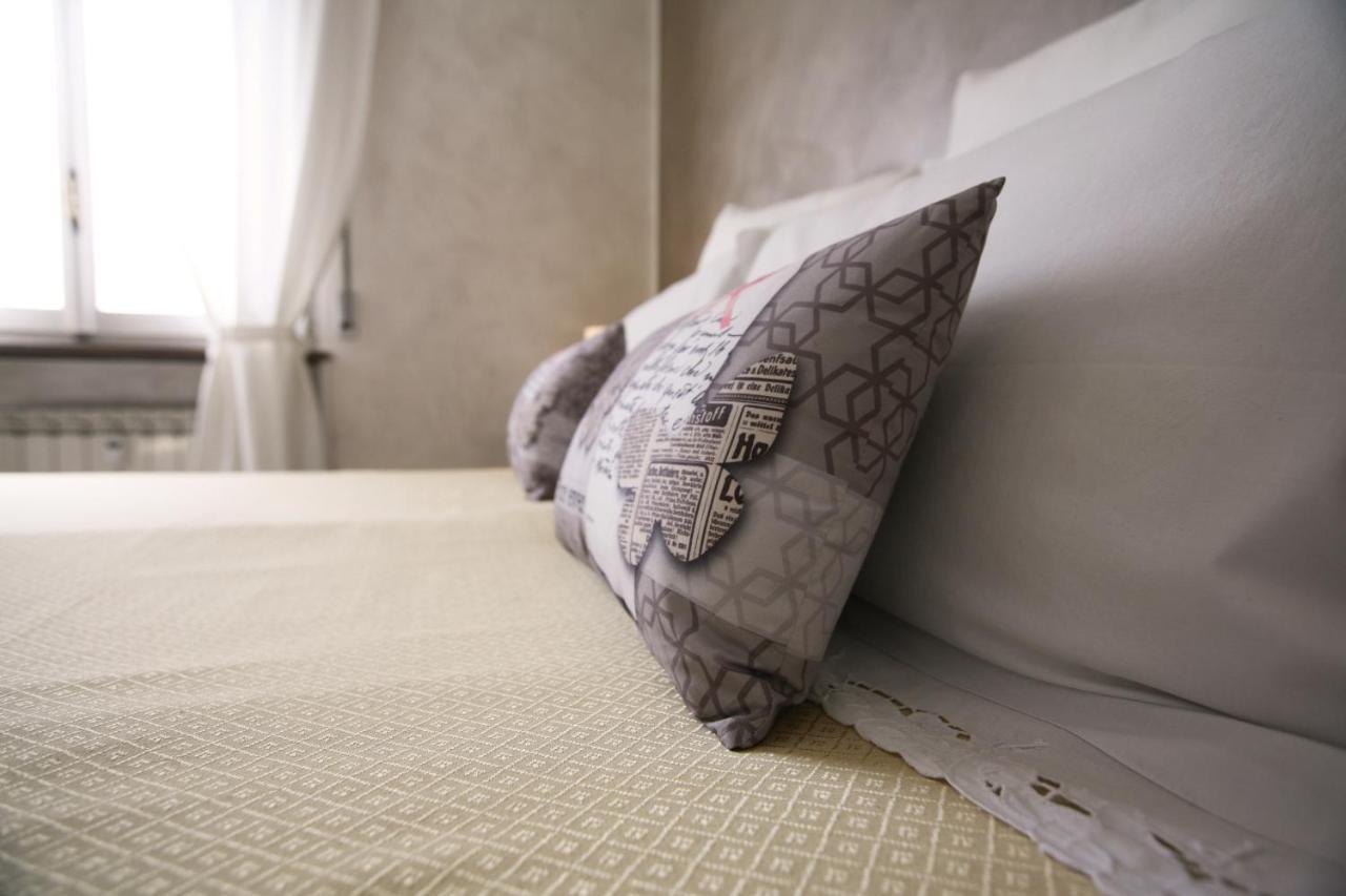 Ela Guest House ローマ エクステリア 写真