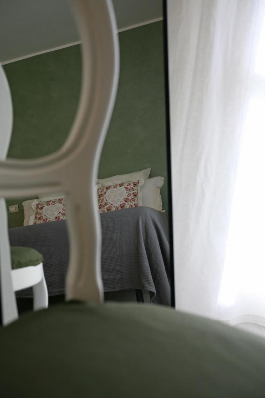 Ela Guest House ローマ エクステリア 写真